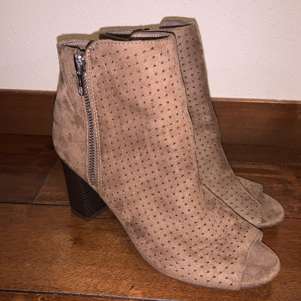 LIKE NEW! Suede Booties with Peep Toe Size 7